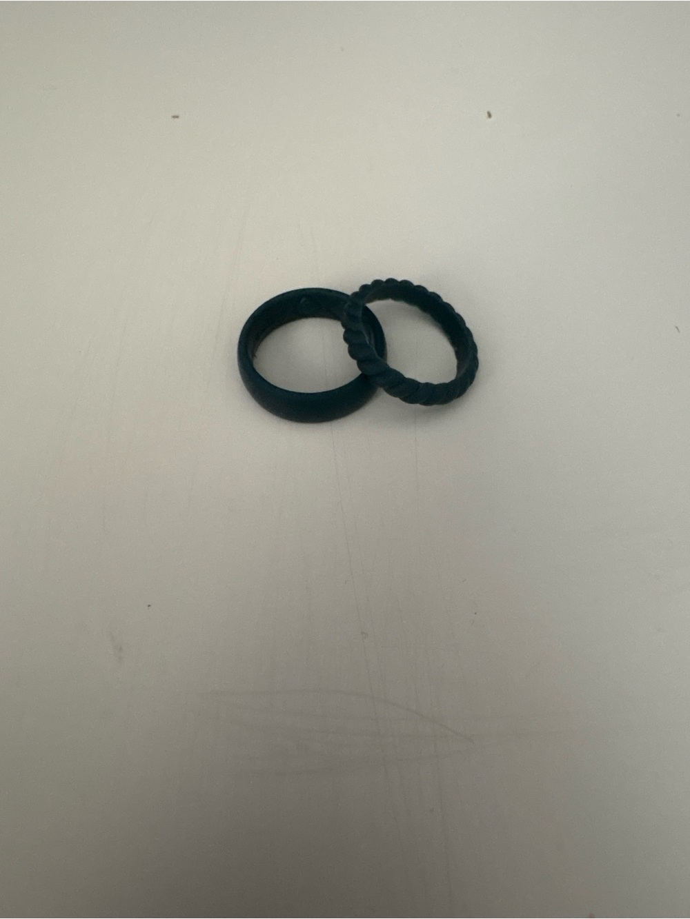 Mixed Color Twisted Ring Set - Picture 4 of 6